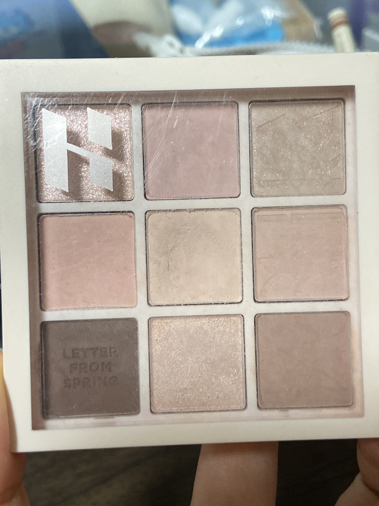 MyFave 心情眼影盒 [11 封来自春天的信］的真实用户使用照片