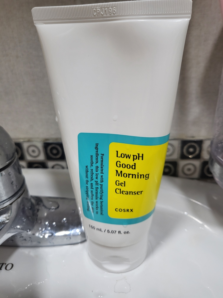 코스알엑스 (COSRX) 약산성 굿모닝 젤 클렌저 review image