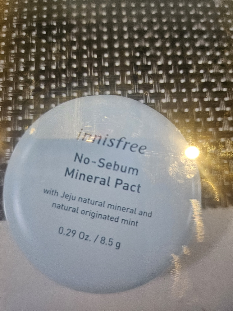 矿物粉底液的真实用户使用照片