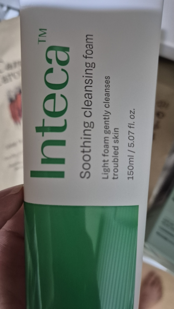 因特卡舒缓洁面膏的真实用户使用照片