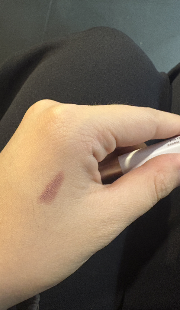 하트퍼센트 (HeartPercent) 도트 온 무드 립펜슬 [#08. 클라우디모브] review image