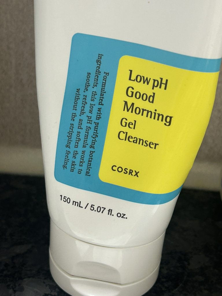 코스알엑스 (COSRX) 약산성 굿모닝 젤 클렌저 review image