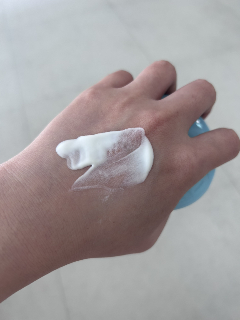 데싱디바 (DASHING DIVA) 토닝글로우 UV 선 핸드 세럼 [SPF50+/PA++++] review image