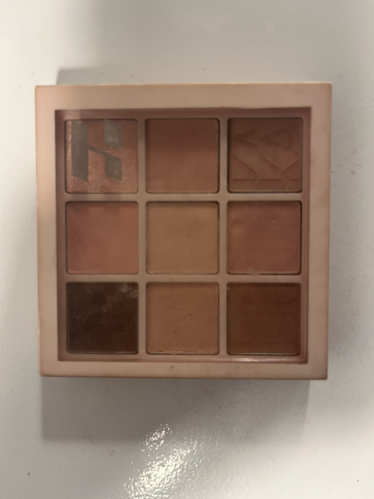 MyFave 心情眼影盒 [11 封来自春天的信］的真实用户使用照片