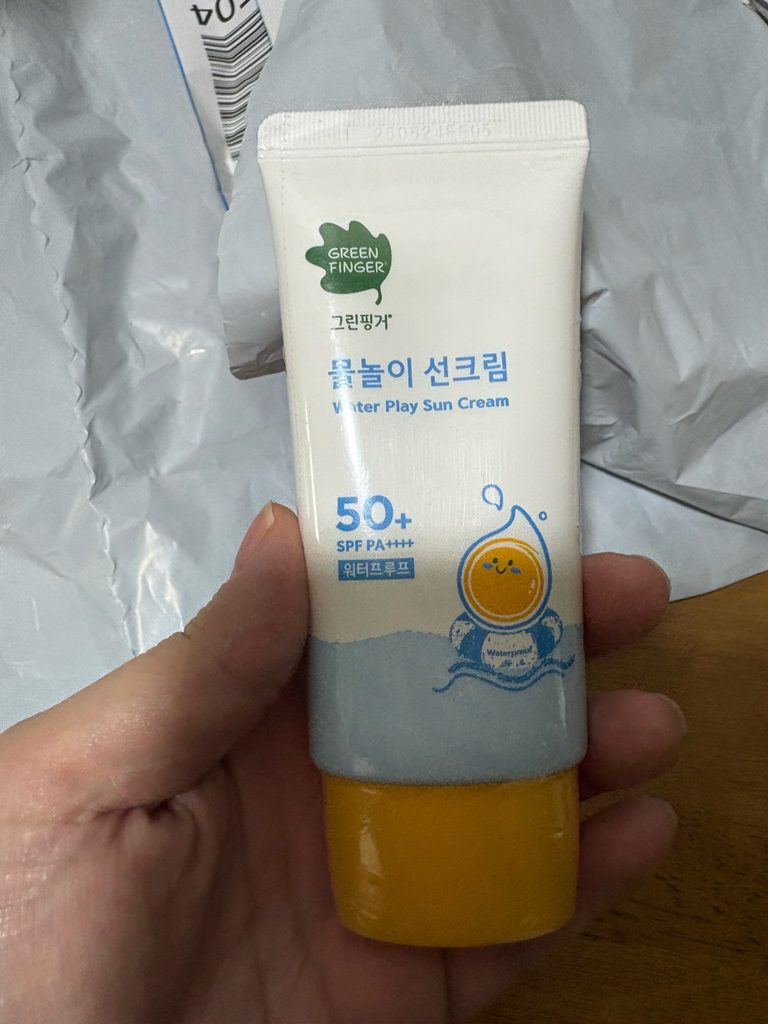 그린핑거 (GREENFINGER) 물놀이 선크림 워터프루프 [SPF50+/PA++++] review image