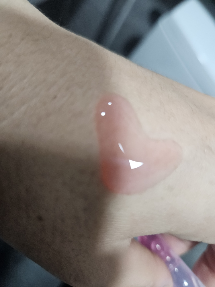 PDRN 粉红色一日精华液的真实用户使用照片