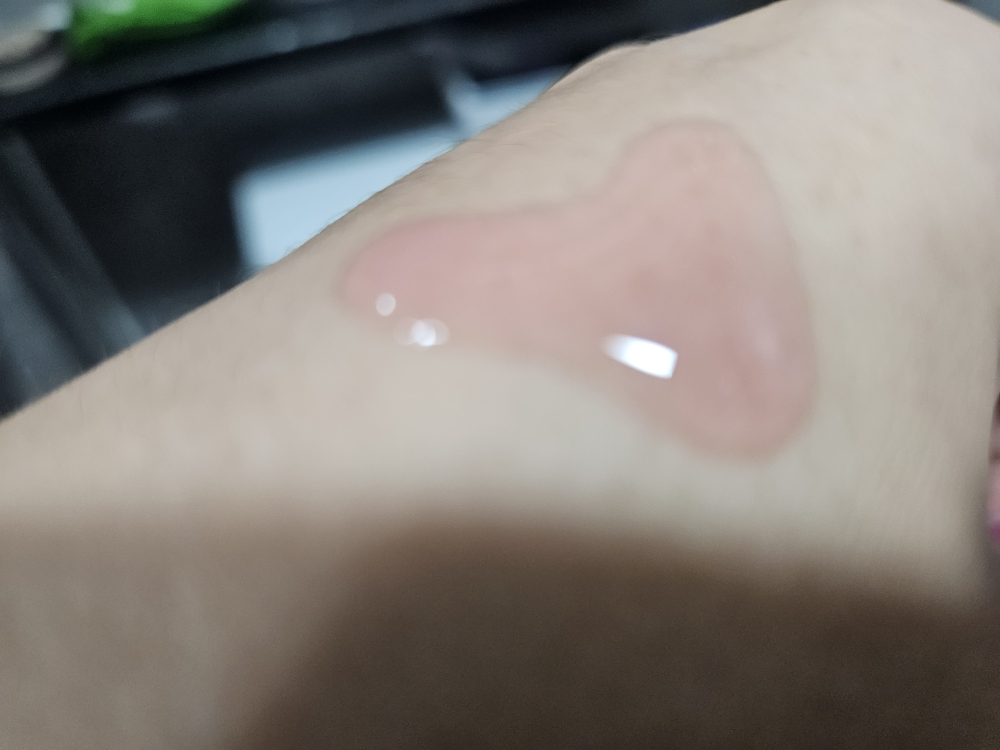 PDRN 粉红色一日精华液的真实用户使用照片