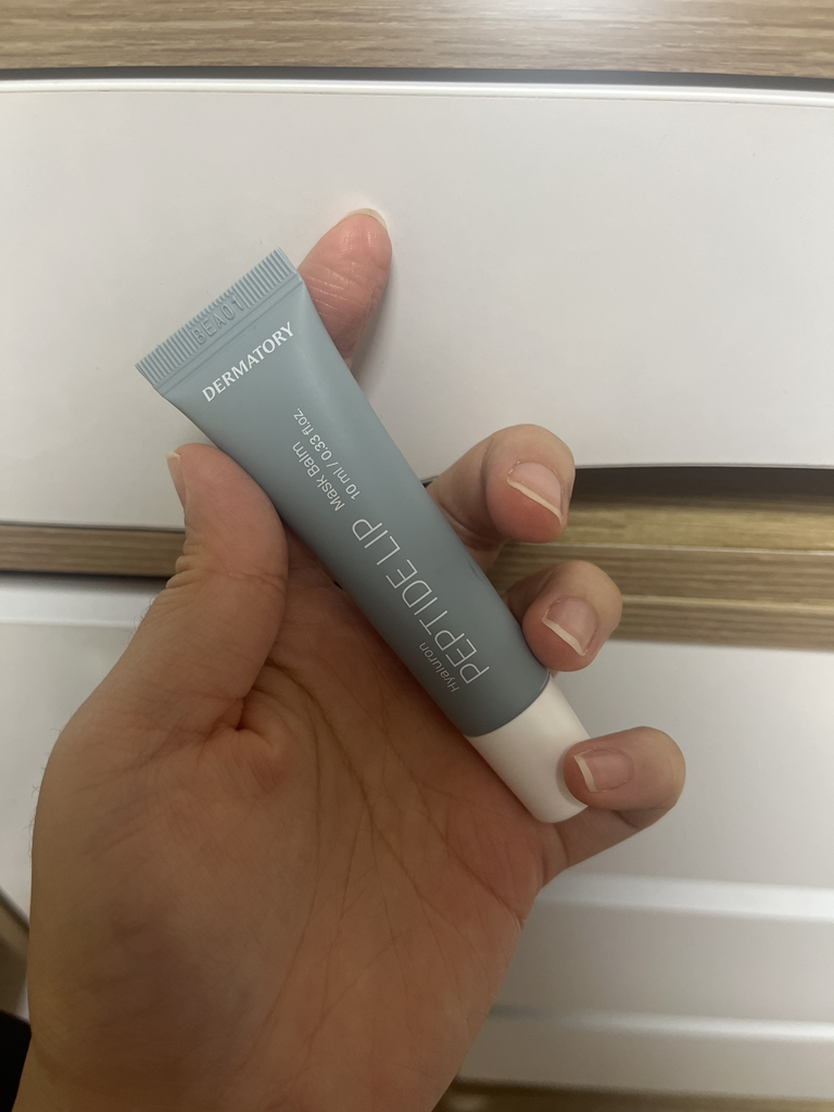 德玛多利 透明质肽润唇膏 [丰盈唇膜］ common.review image