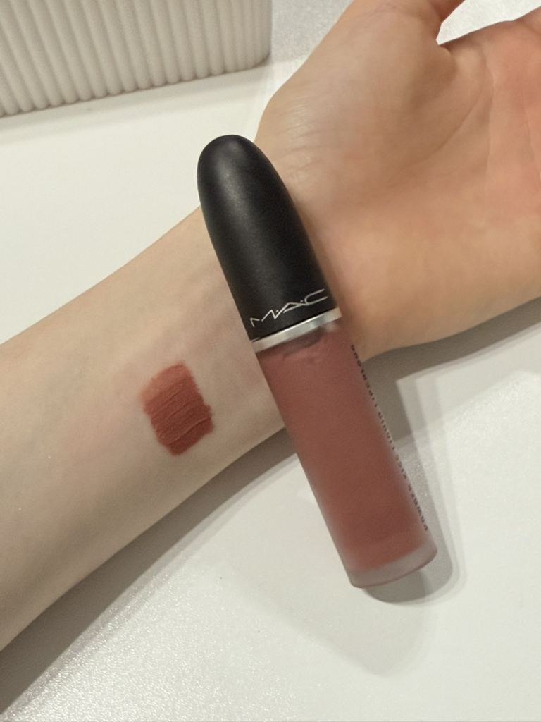 맥 (MAC) 파우더 키스 리퀴드 립컬러 [멀잇오버] review image