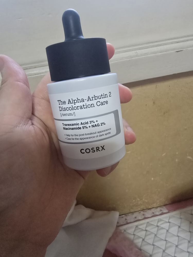 阿尔法熊果苷 2 鉴别护理精华素的真实用户使用照片