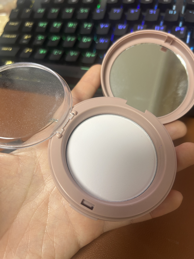 루나 (LUNA) 프로포토피니셔 파우더팩트 [SPF25/PA++] [2호 블러파우더] review image