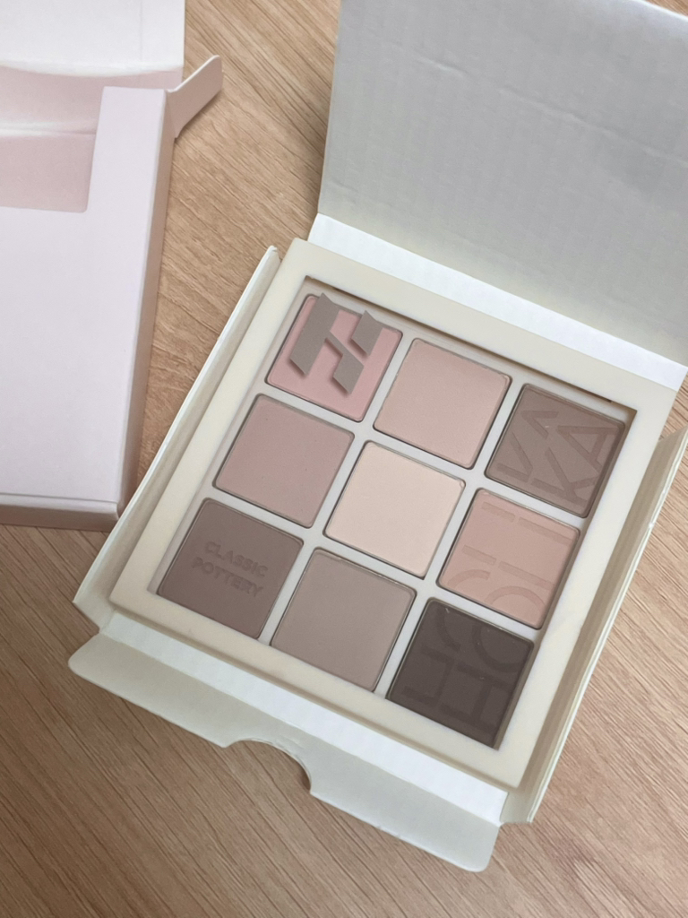 홀리카홀리카 (HOLIKAHOLIKA) 마이페이브 무드 아이 팔레트 [14 클래식 포터리] review image