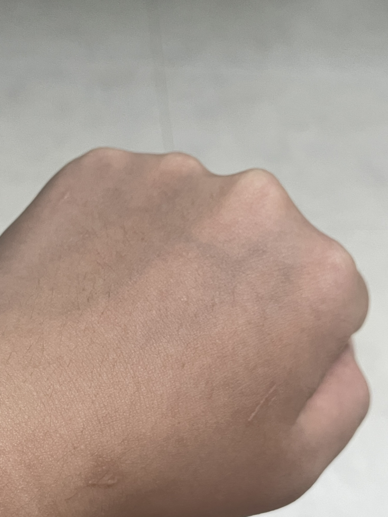 水池防晒霜 [SPF50+/PA++++] [调色/粉色]的真实用户使用照片