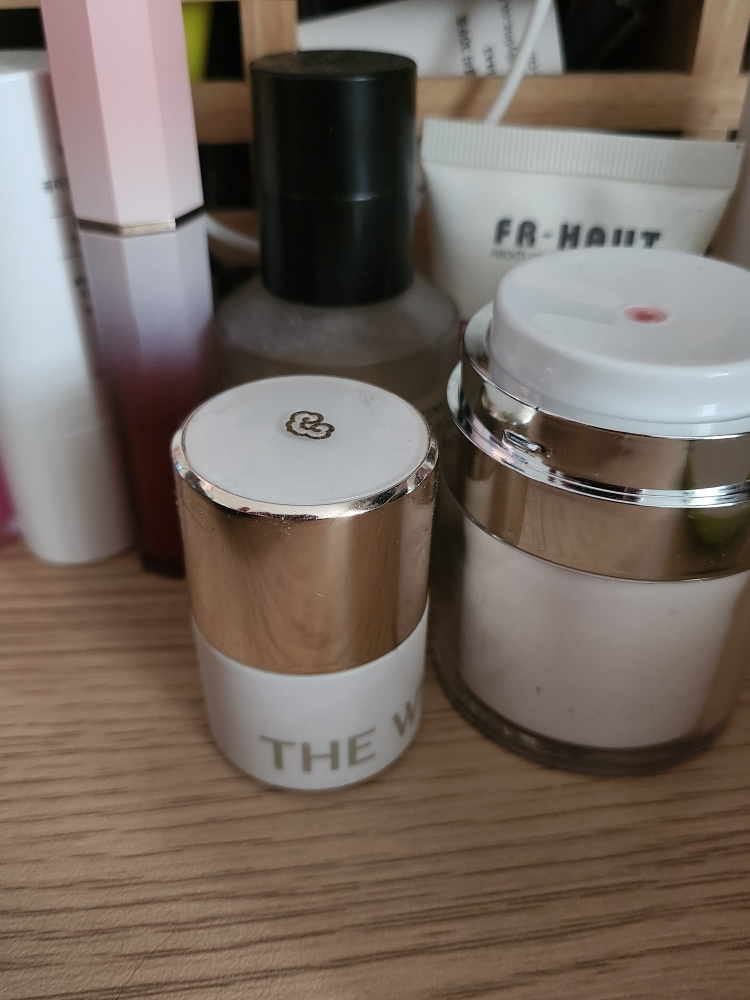 더후 (THEWHOO) 로얄 에센셜 골든 립세린 review image