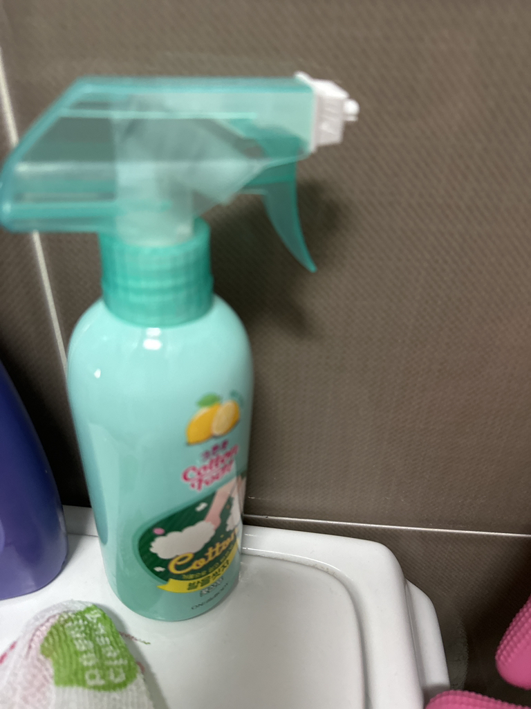 Ảnh đánh giá thực tế của người dùng về Rửa chân với dầu gội Cotton Foot [Hương chanh]