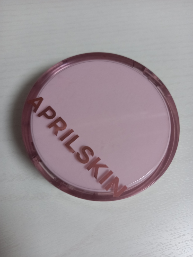 에이프릴스킨 (APRILSKIN) 핑크에디션 히어로쿠션 [SPF50+/PA++++] [23호 내추럴베이지] review image