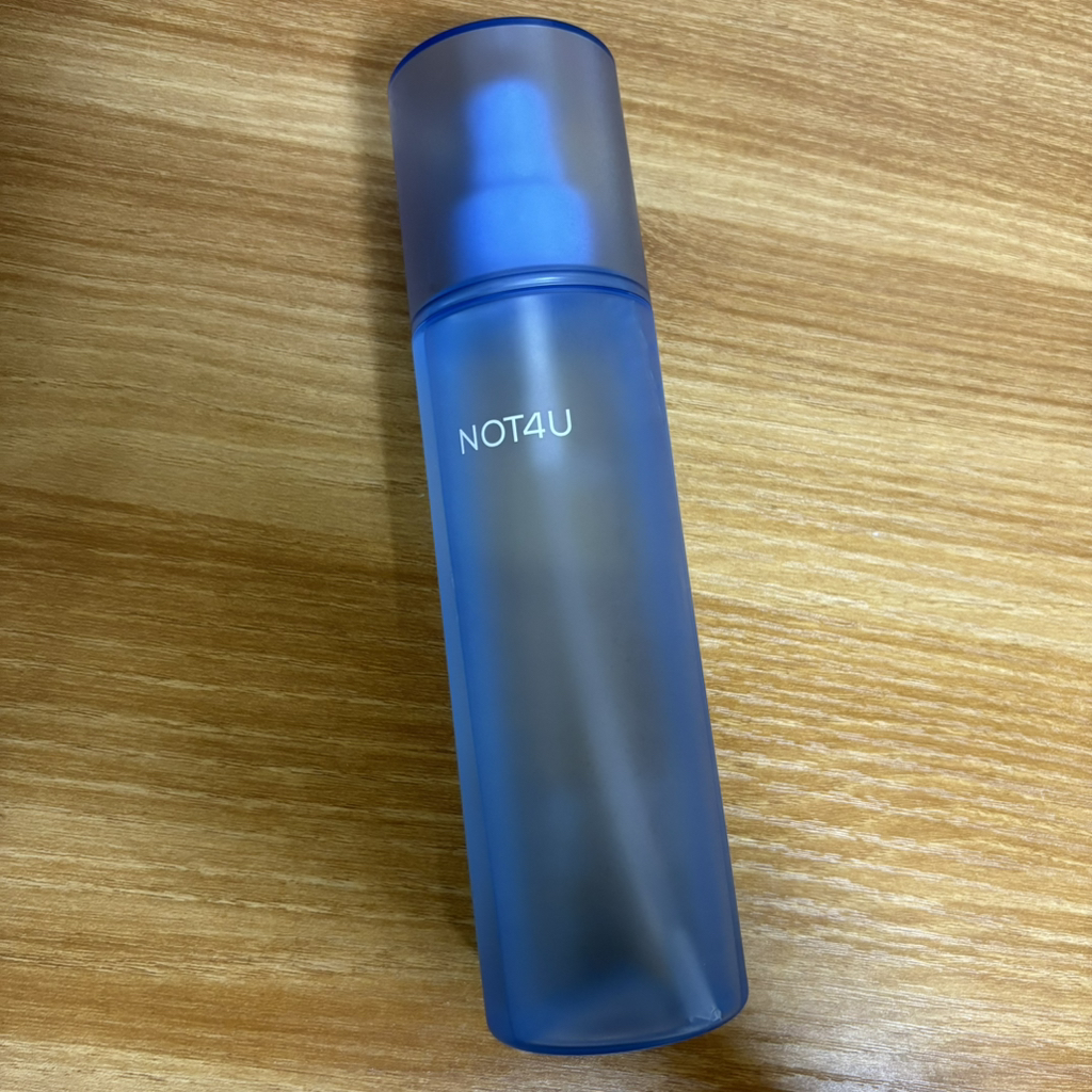 透明身体喷雾的真实用户使用照片