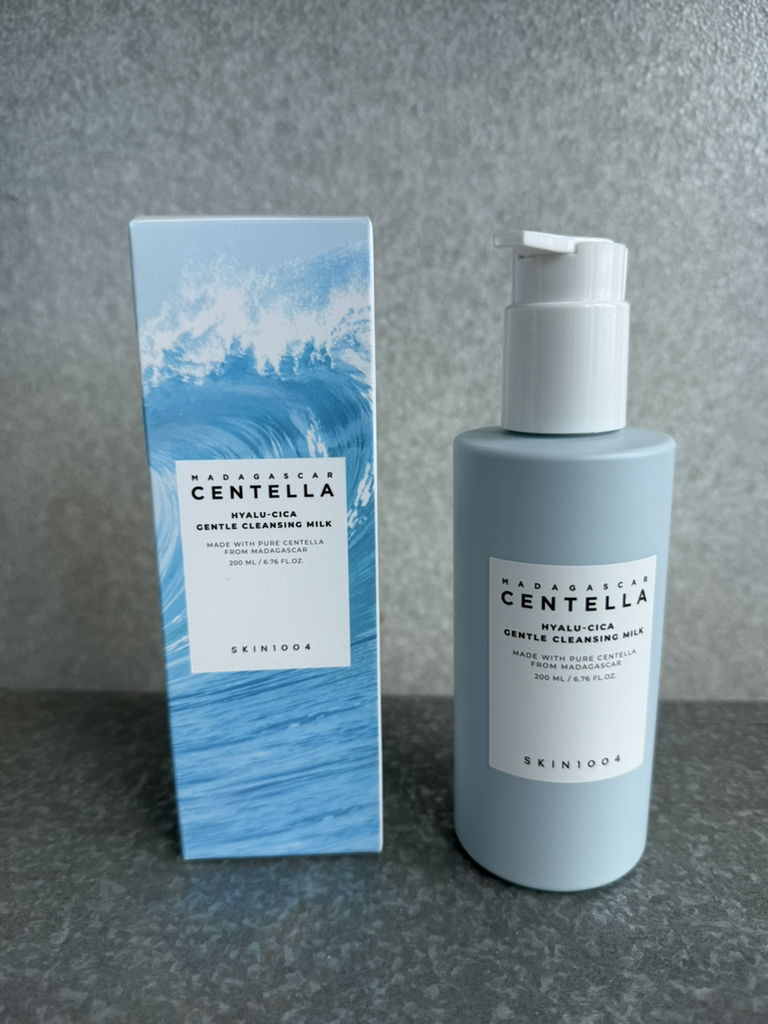 스킨1004 (SKIN1004) 마다가스카르 센텔라 히알루-시카 젠틀 클렌징 밀크 review image