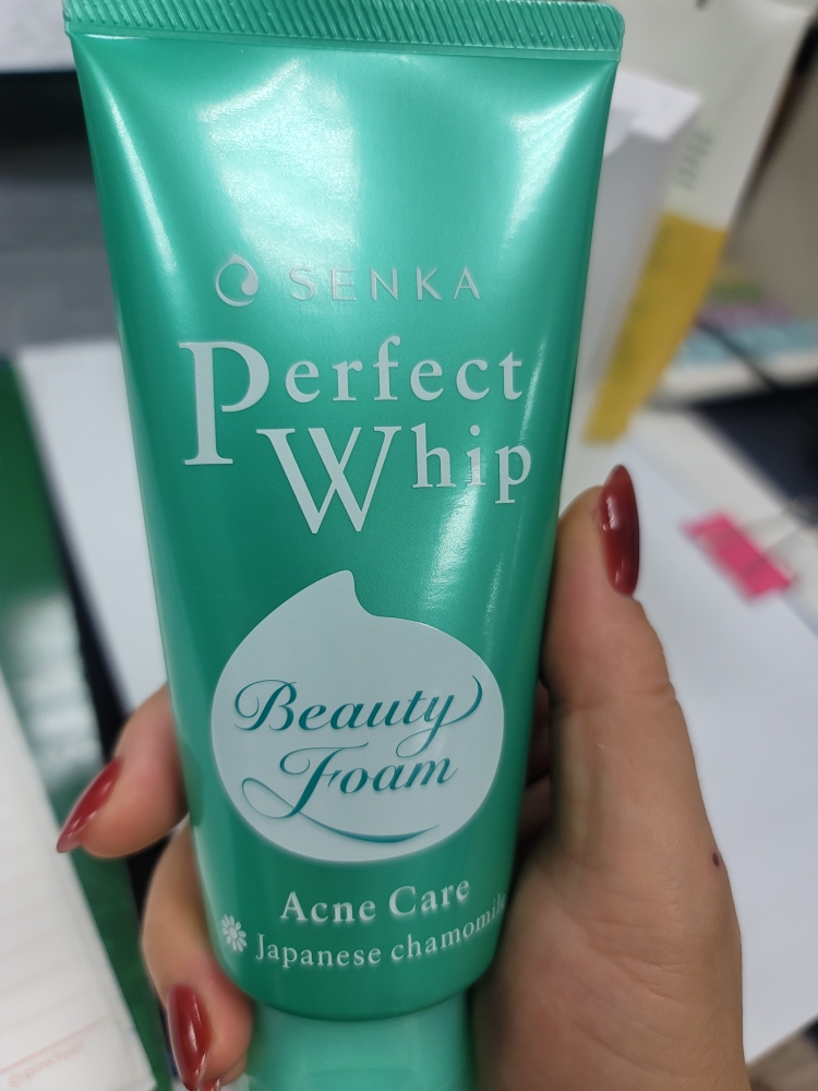 센카 (SENKA) 퍼펙트 휩 아크네 케어 review image