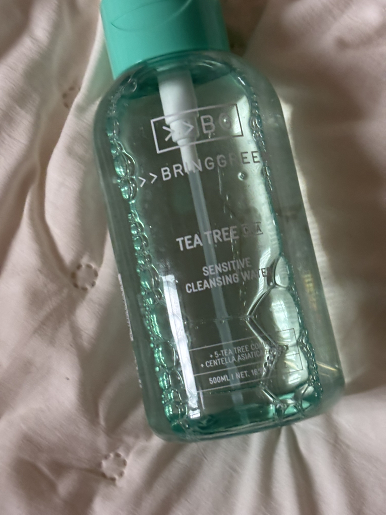 BRINGGREEN Tee Tree Sika Sensitive Cleansing Water review image
