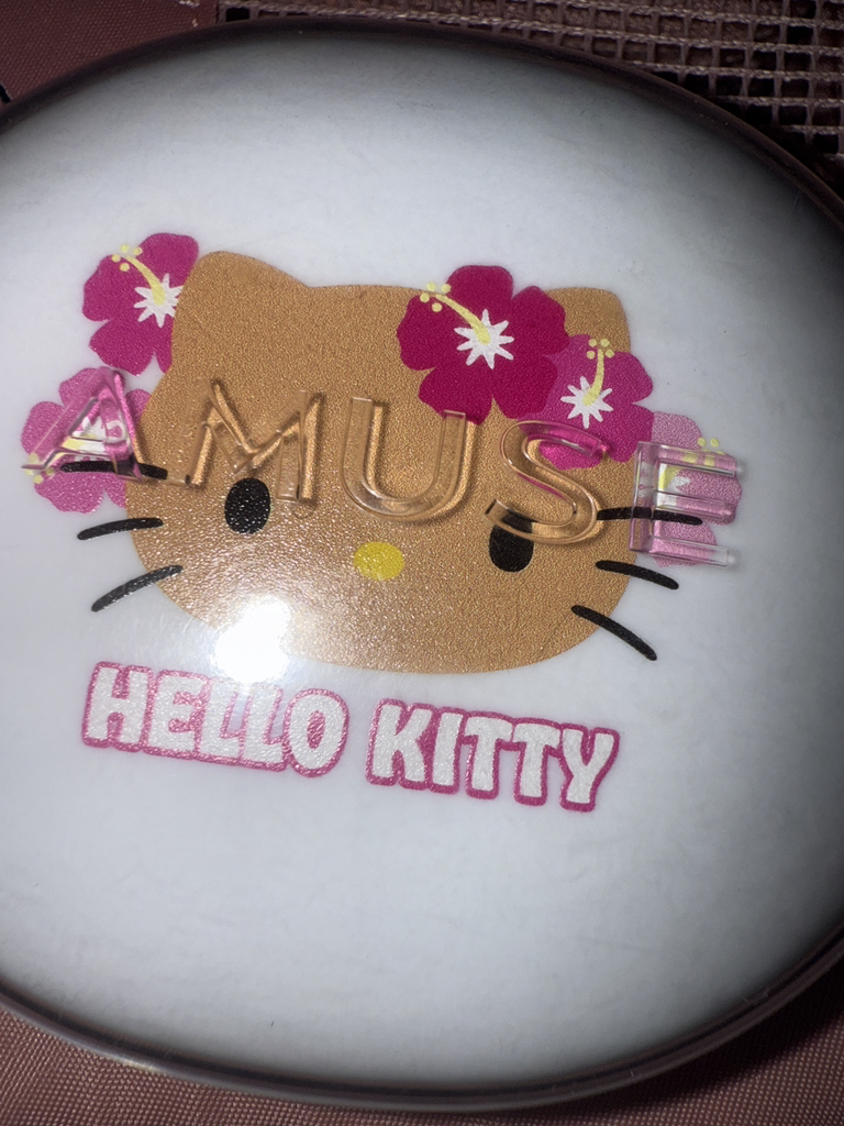 阿幕斯 美黑 Hello Kitty 版陶瓷完美肤垫 [SPF40/PA++] [01 聚苯乙烯] [01 瓷质 common.review image