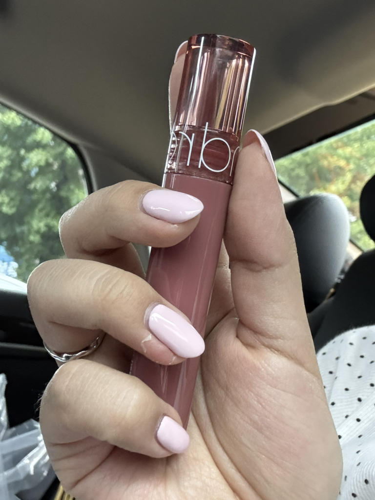 롬앤 (ROMAND) 글래스팅 컬러 글로스 [06 디픈무어] review image