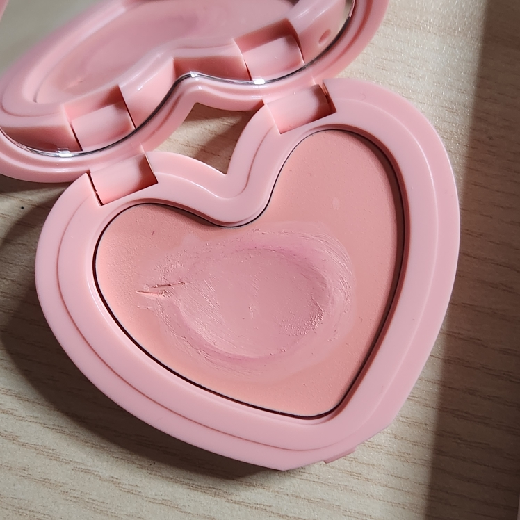 爱之光颊霜 [06 #PeachBeam]的真实用户使用照片