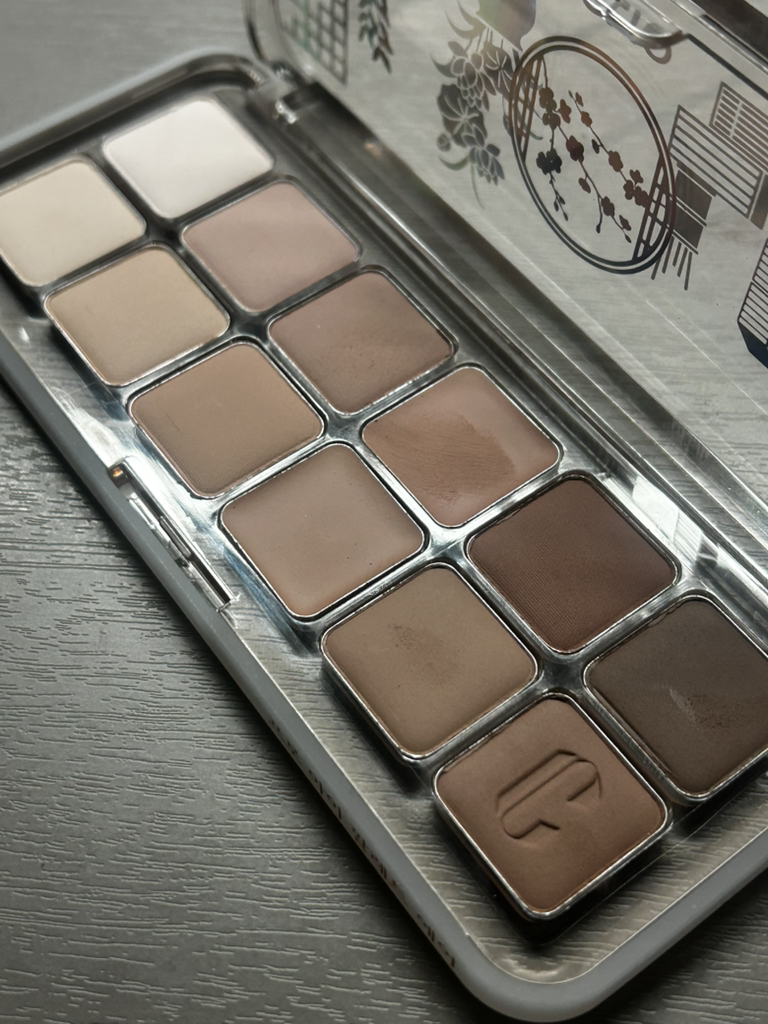 CLIO Pro Eye Palette Air [03 Mute Library] review image