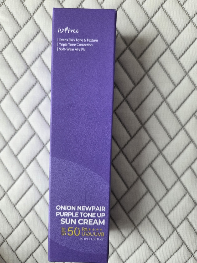 洋葱新公平紫色美白防晒霜 [SPF50+/PA++++]的真实用户使用照片