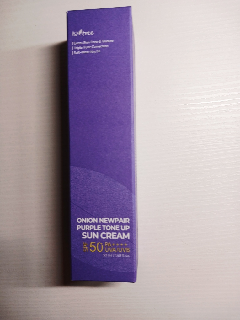 洋葱新公平紫色美白防晒霜 [SPF50+/PA++++]的真实用户使用照片