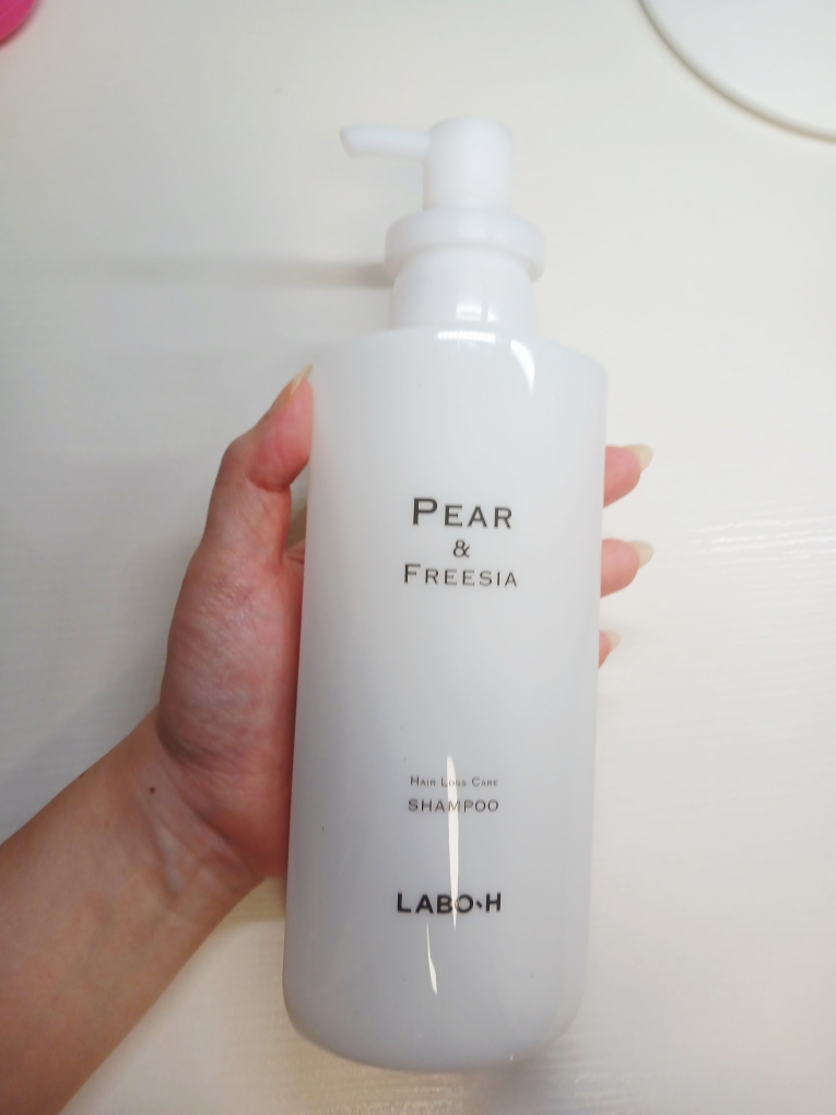 LABO-H 头皮强韧洗发水 [白皙小苍兰] common.review image