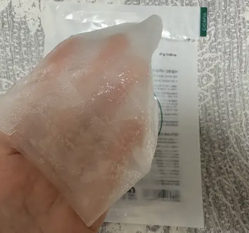 积雪草舒缓面膜的真实用户使用照片