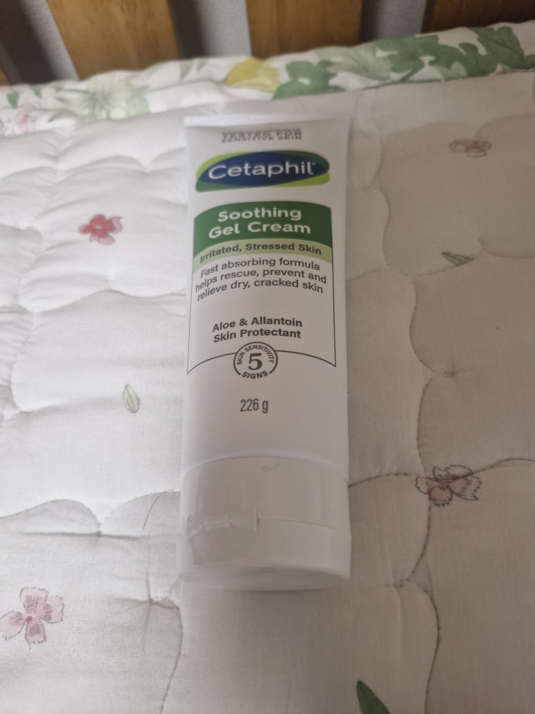 세타필 (Cetaphil) 쿨링 수딩 젤크림 review image