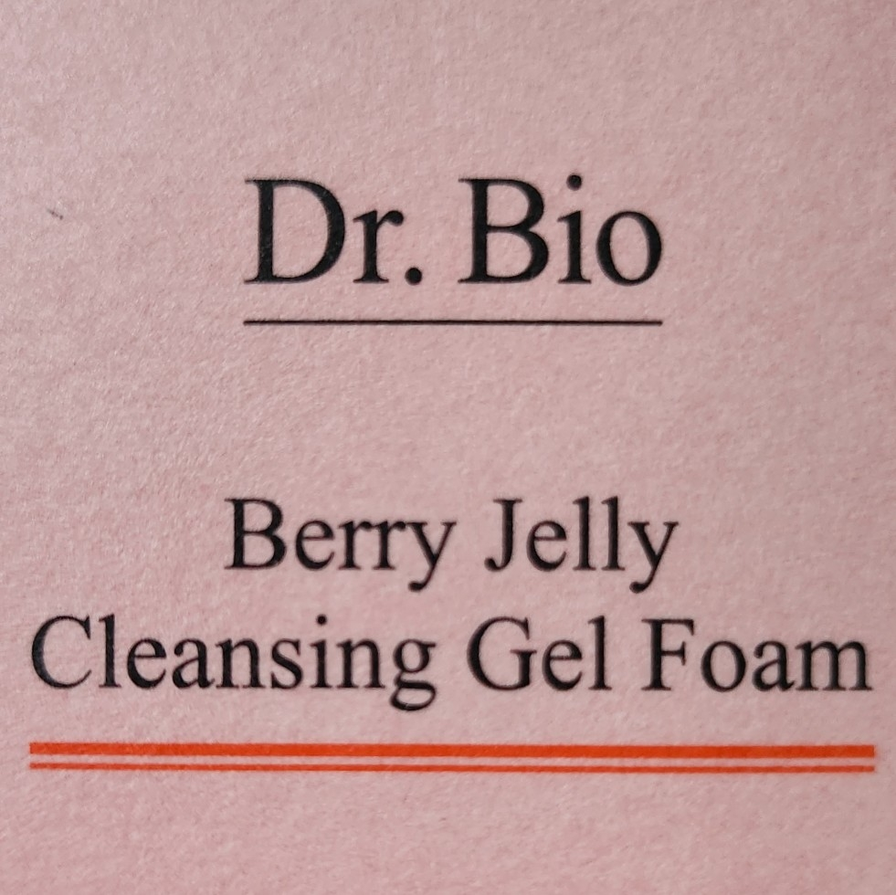 닥터바이오 (Dr.Bio) 베리 젤리 클렌징 젤 폼 review image