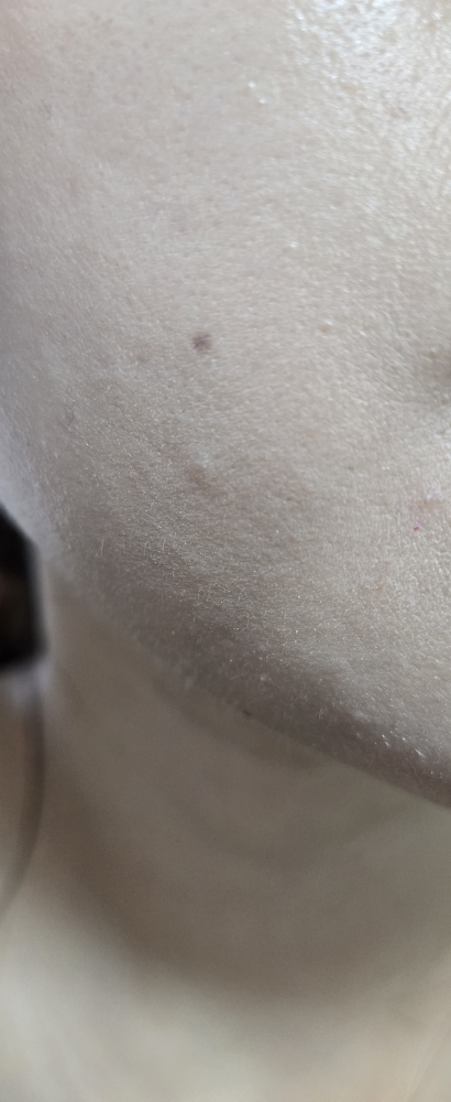 아르마니뷰티 (ARMANIbeauty) 루미너스 실크 프리마 글로우 쿠션 [0호] review image