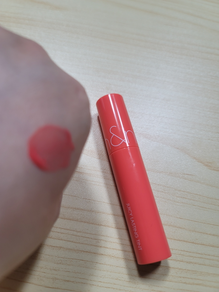 롬앤 (ROMAND) 쥬시 래스팅 틴트 [05 피치미] review image