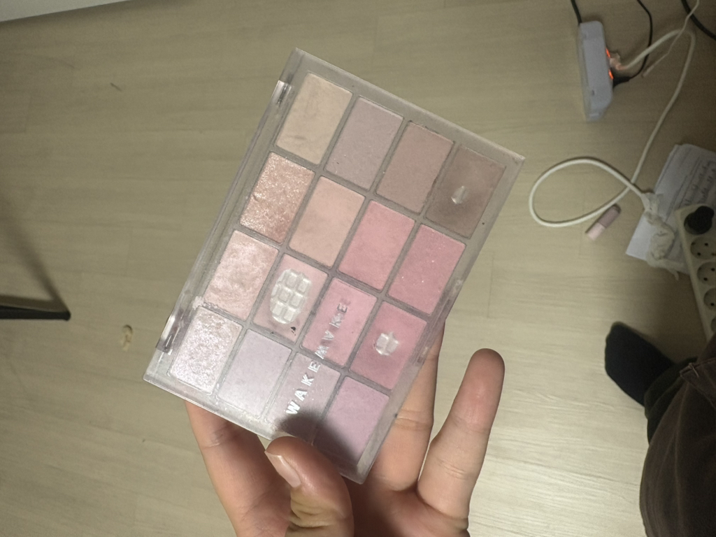 웨이크메이크 (wakemake) 소프트 블러링 아이팔레트 [04 라벤더 블러링] review image