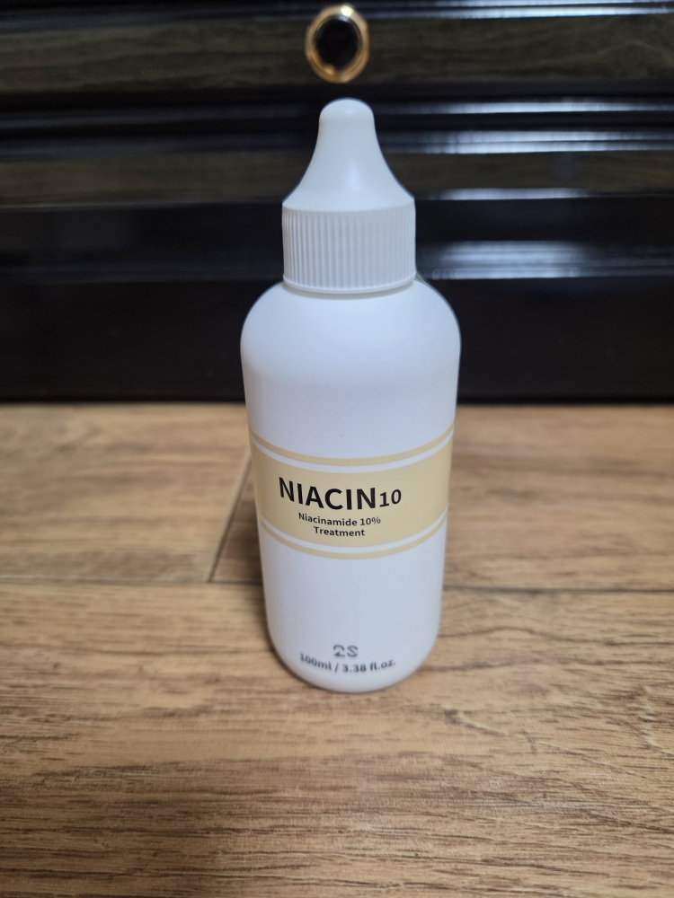 이솔 (2SOL) 나이아신아마이드 10% 트리트먼트 review image