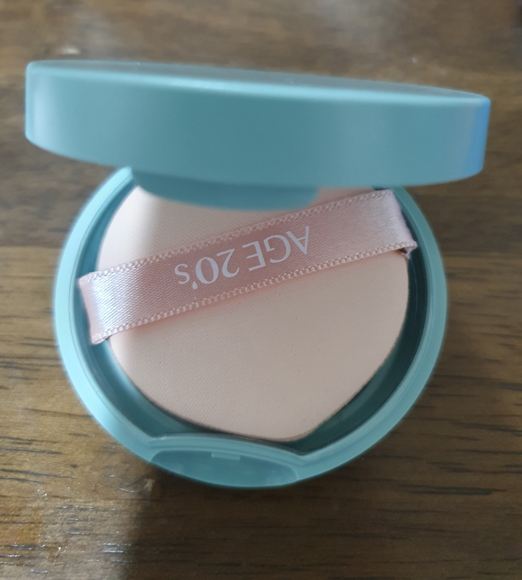 矿物粉底液的真实用户使用照片