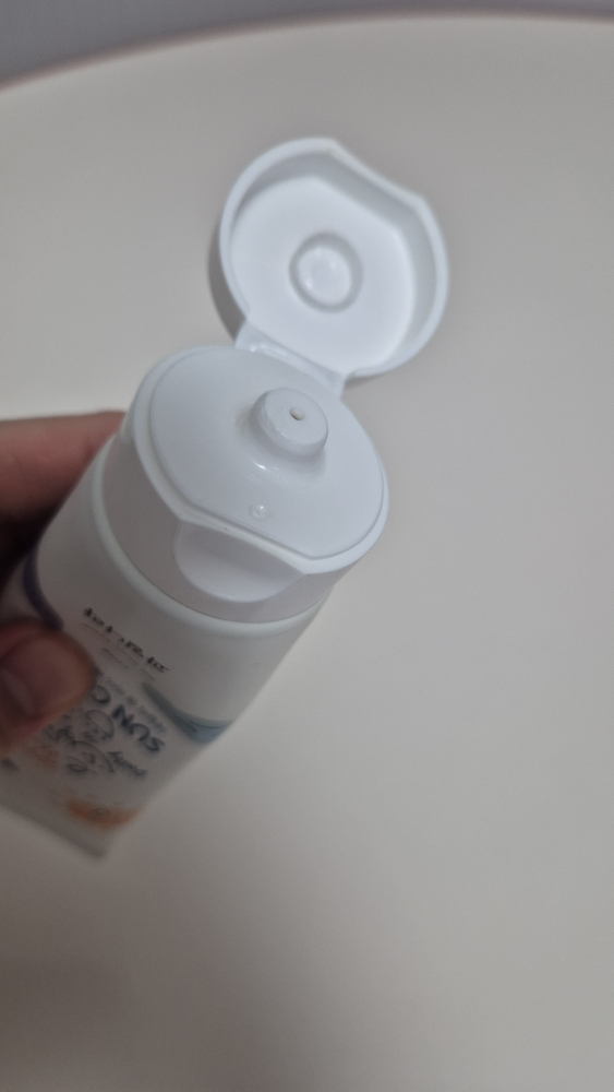 과일나라 (KWAILNARA) 데일리 앤 마이 패밀리 선크림 [SPF50/PA++++] review image