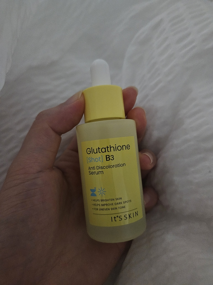 伊思 谷胱甘肽三效祛斑精华液 common.review image