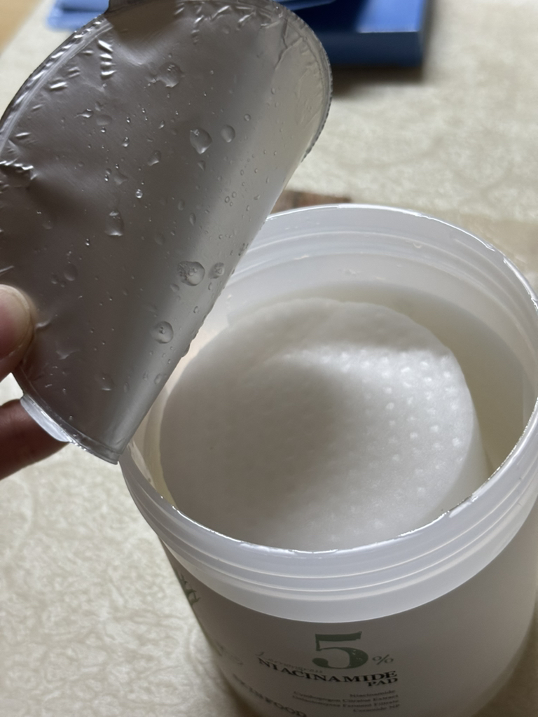 스킨푸드 (SKINFOOD) 레몬그라스 나이아신아마이드 5% 패드 review image