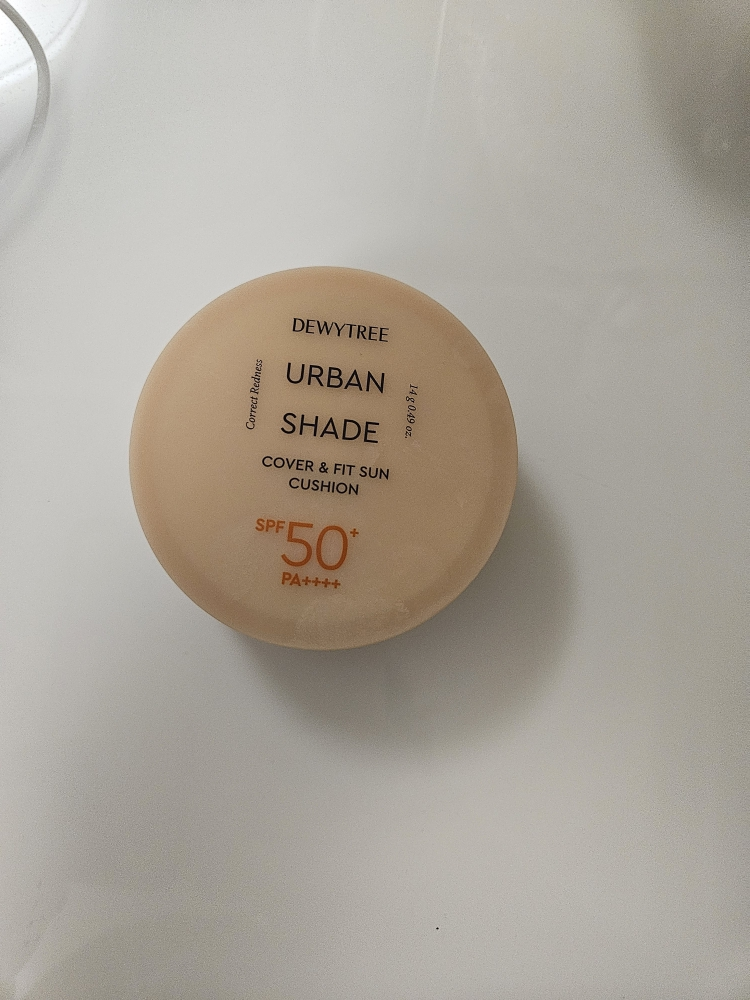 素颜遮瑕防晒气垫 [SPF50+/PA++++]的真实用户使用照片