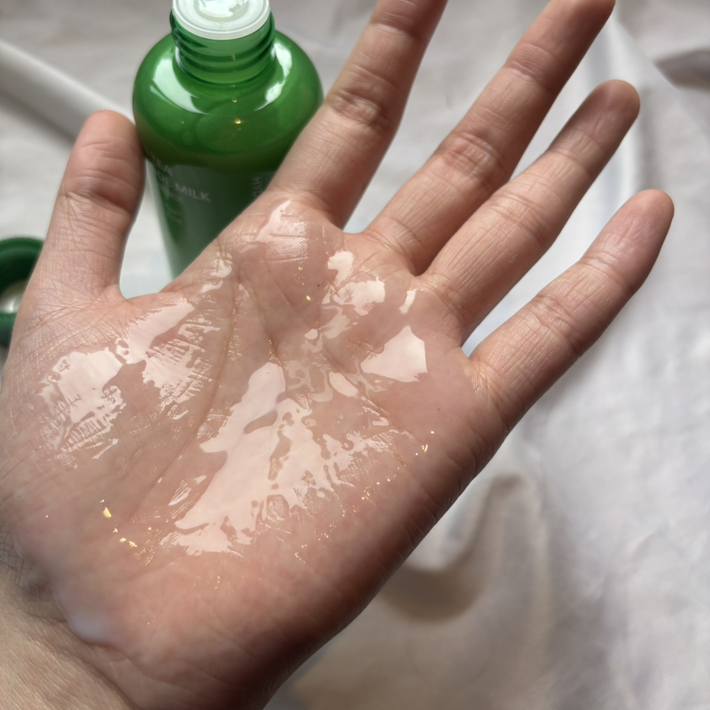 이니스프리 (INNISFREE) 그린티 밀크 보습 에센스 review image