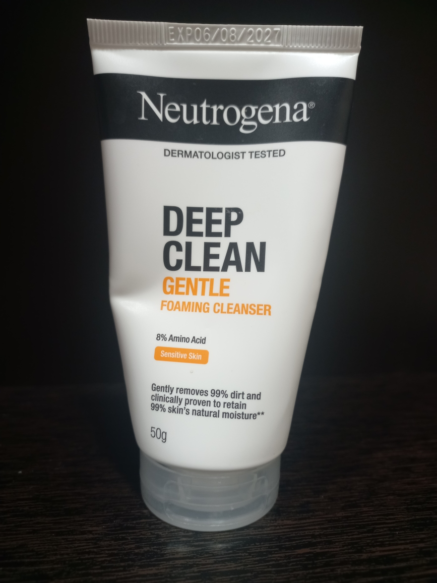 뉴트로지나 (Neutrogena) 딥클린 포밍 클렌저 [젠틀] review image
