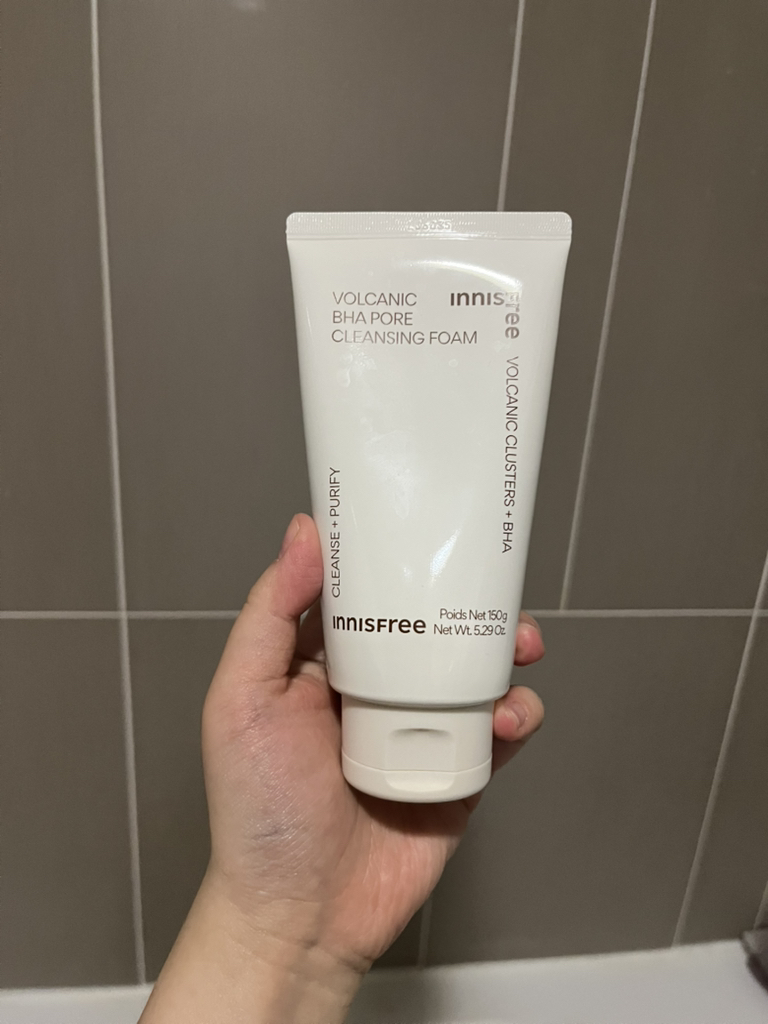 火山石孔洞洗面奶的真实用户使用照片