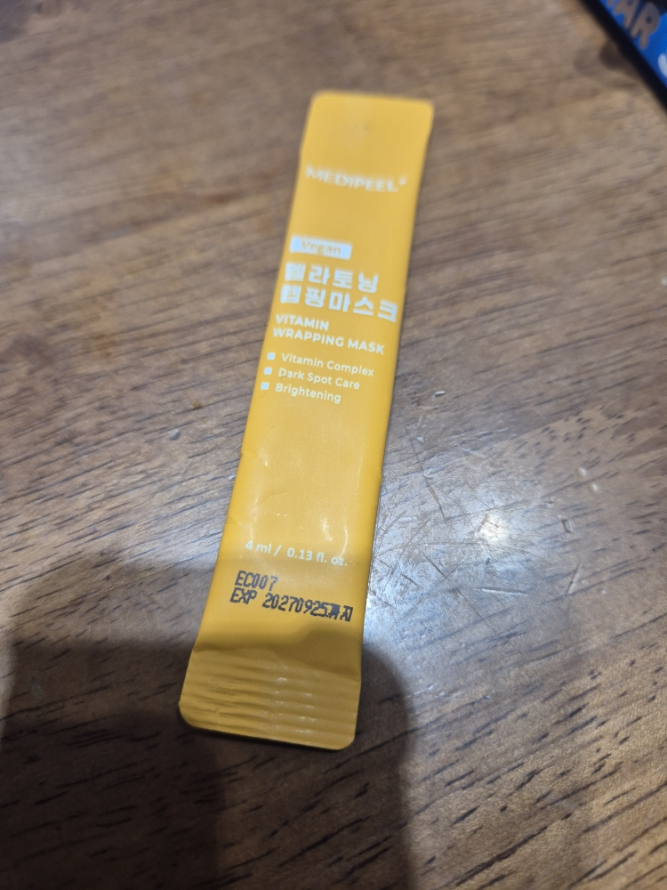 美蒂菲 维他命 Mela 调理裹肤面膜 review image