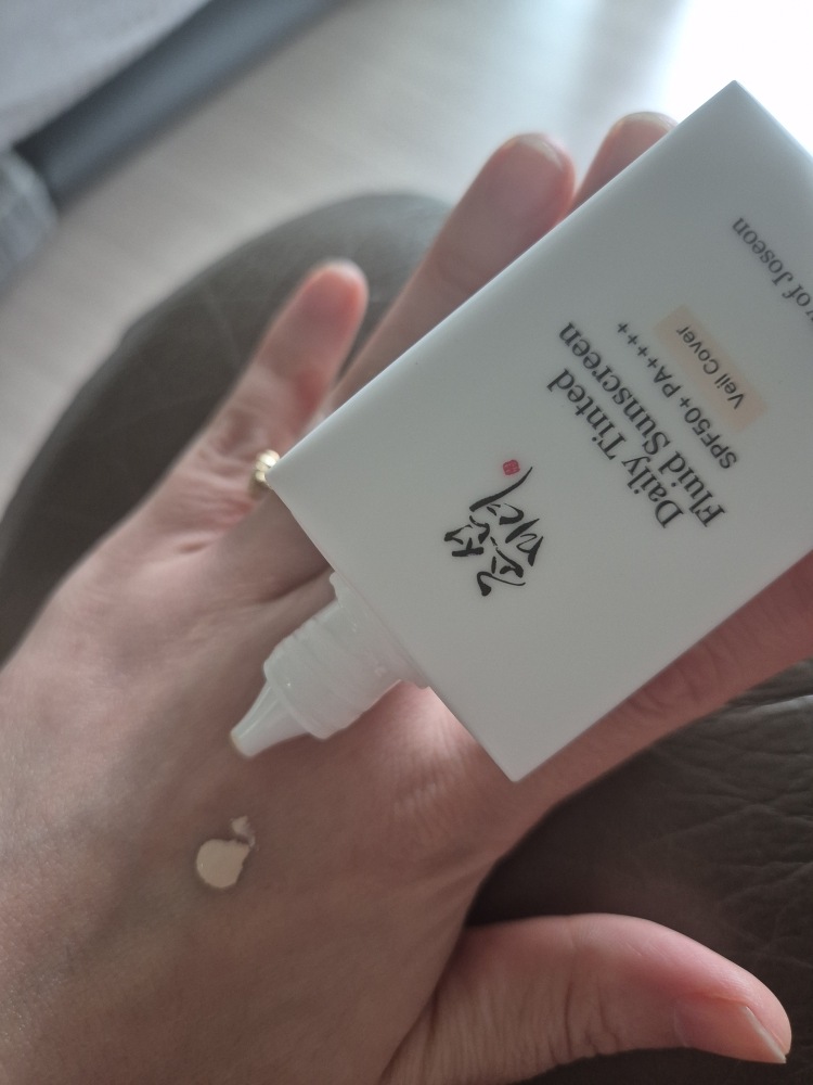 韩国美容 日用有色防晒精华液 [SPF50+/PA+++] [LP100] [LP100 review image