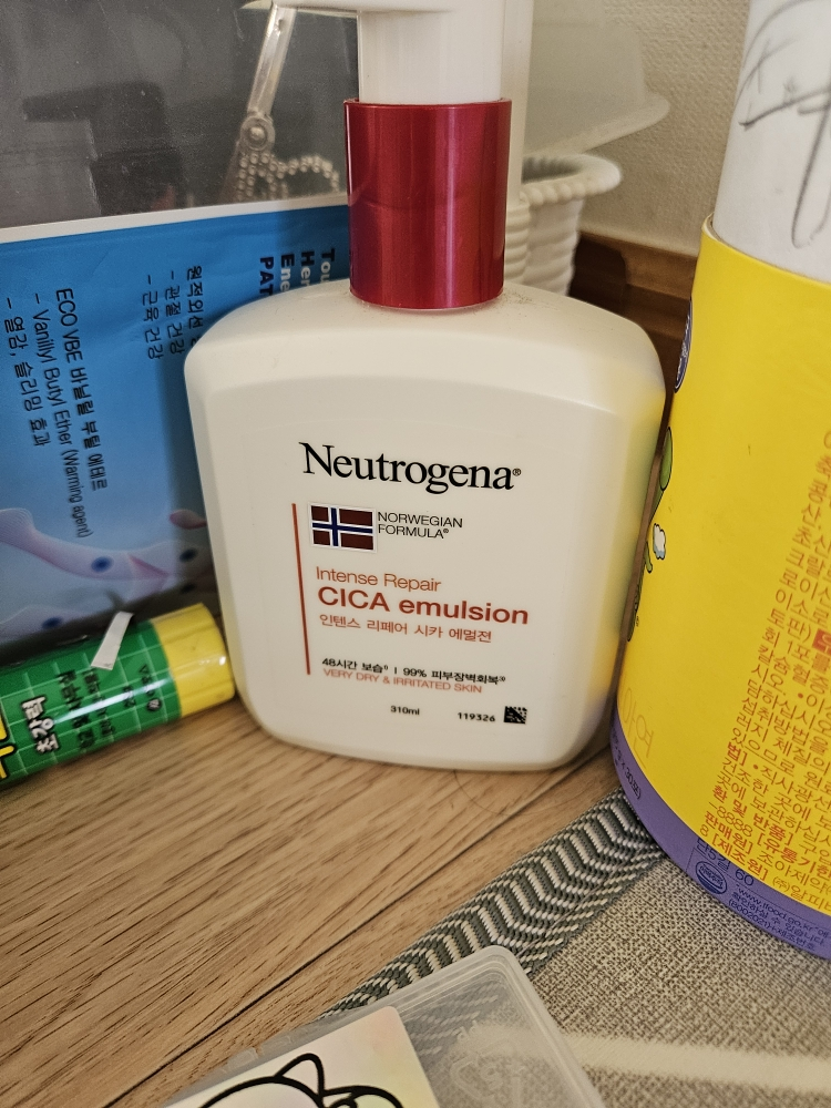 露得清 西卡强效修护乳液 [无味］ common.review image