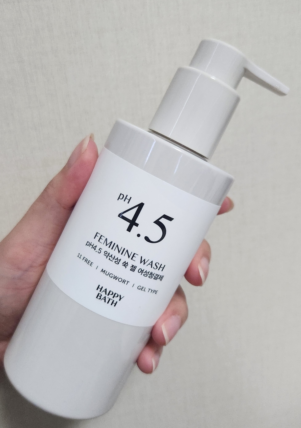 해피바스 (HAPPYBATH) PH4.5 약산성 여성청결제 [쑥] review image